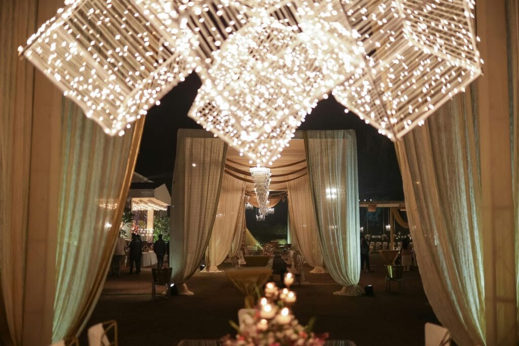 Home corporate & conference lighting